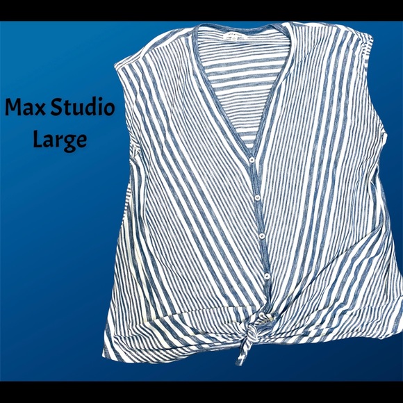 Short sleeve top - Picture 1 of 3